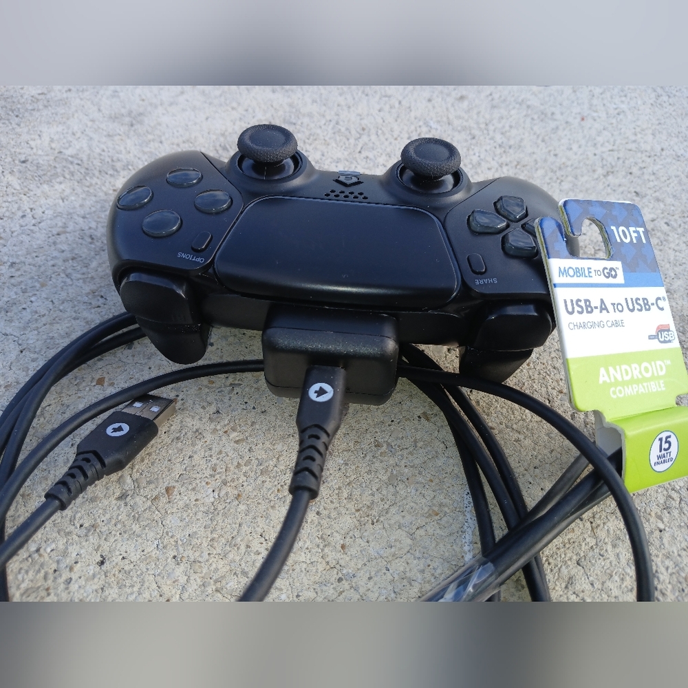 Controller PS4/ PS5 Controller, backup backup, 10' USB cable.